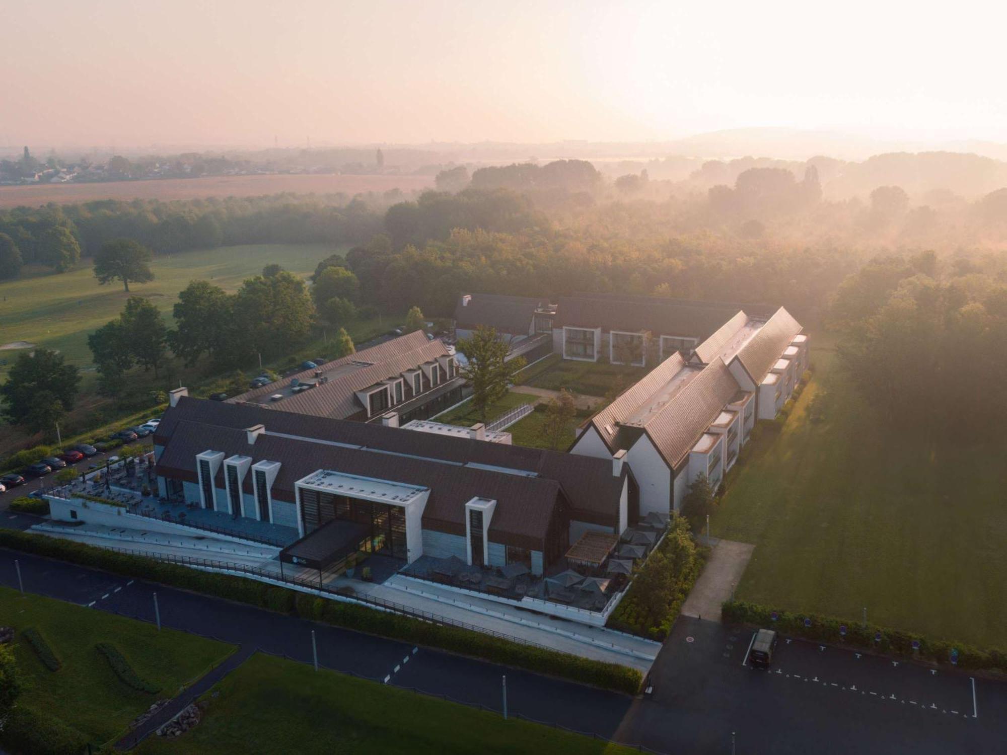 Le Domaine Des Vanneaux Golf & Spa L'Isle Adam - Mgallery Collection Екстериор снимка