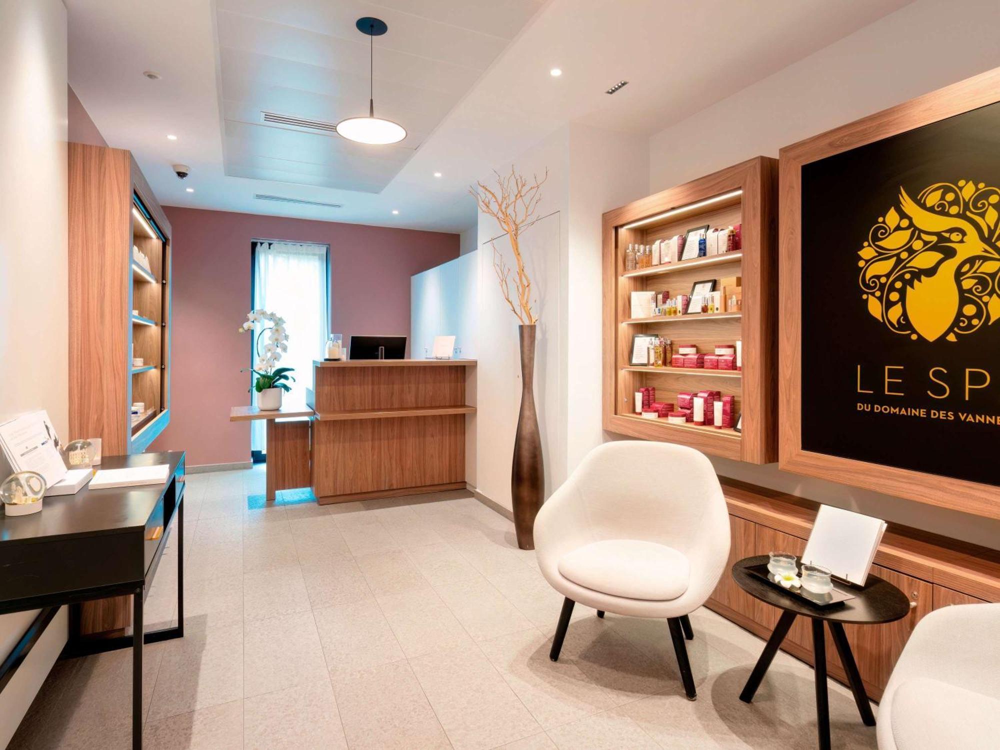 Le Domaine Des Vanneaux Golf & Spa L'Isle Adam - Mgallery Collection Екстериор снимка